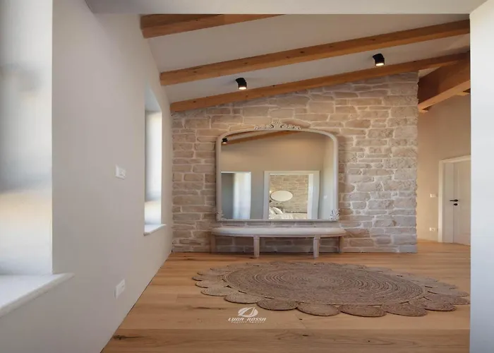 Luxury With Heated Infinity Pool And Sauna *